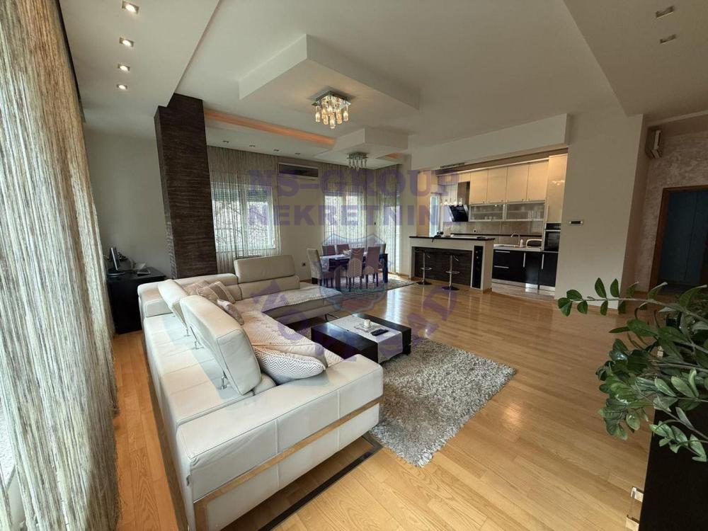 Slika 2 - Četvorosoban stan na prodaju, 127m2, 463.500€